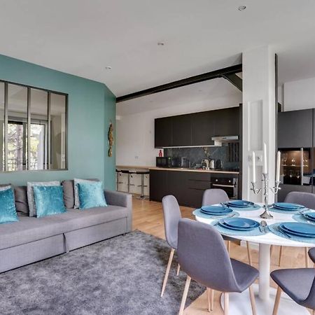 Suite Luxury Republique Paris Exterior foto